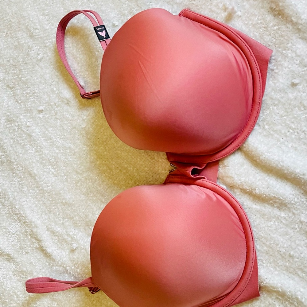 Victorias Secret bundle bra